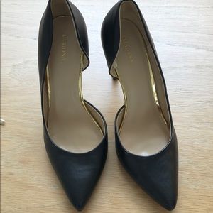 Merona Black Pumps